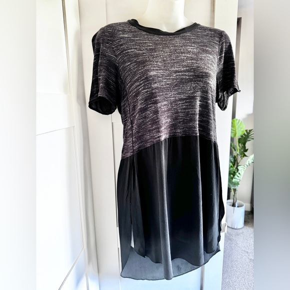 ARITZIA WILFRED Capuchine Silk Block T-Shirt Grey and Black Size Small - Picture 6 of 13